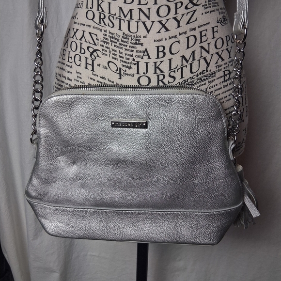 Madden Girl Handbags - Madden Girl Silver Crossbody Bag
